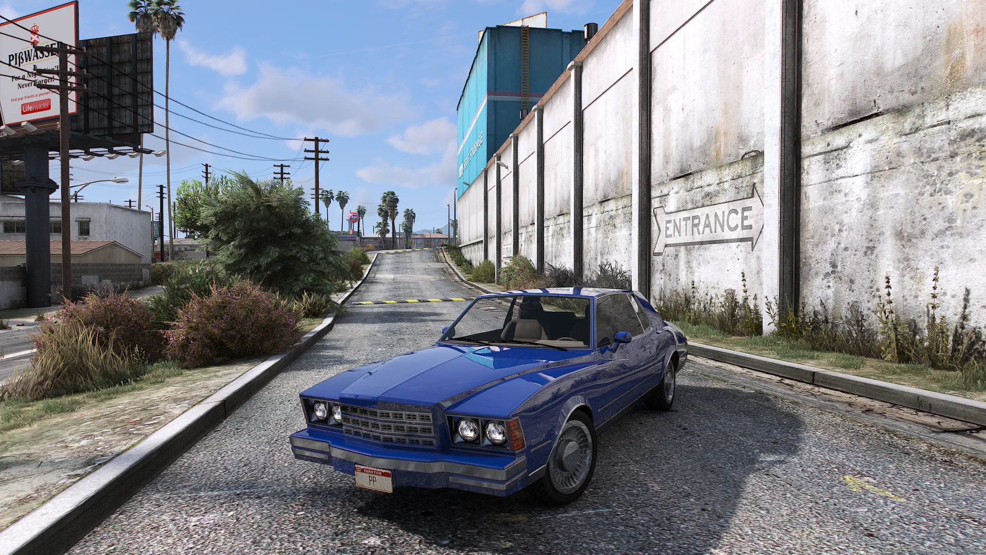 Declasse Tahoma Coupe